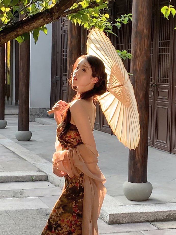 坚如磐石 海报